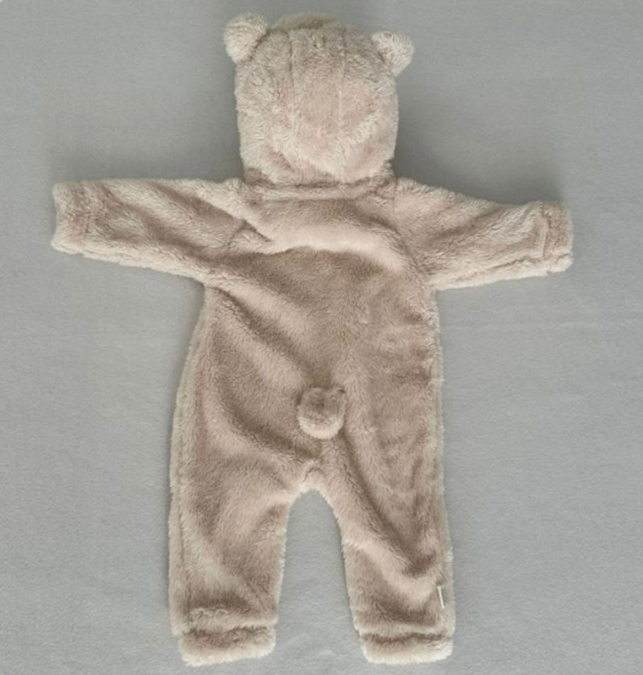 Combinaison « Mon petit Ours d’hiver » 65cm