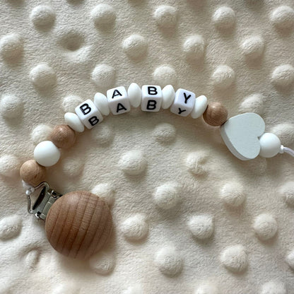 Attache-tétine « Petit Cœur de Bois »