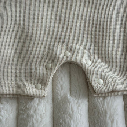 Ensemble « Douceur d’ourson » Barboteuse courte & bonnet (3-6 mois) Beige