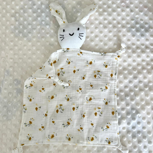 Doudou "Mon lapin fleuri"